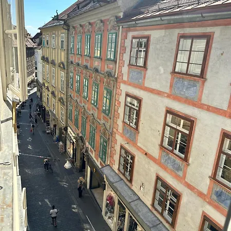 Main Square Flat