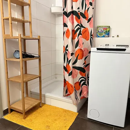 Main Square Flat Apartman *